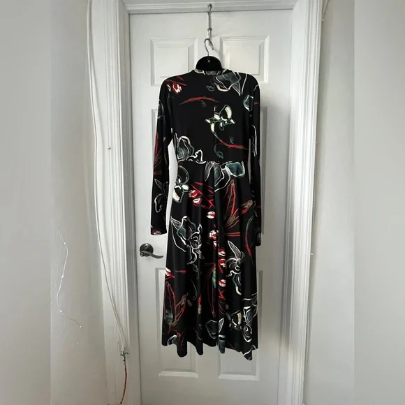 Zara Keyhole Midi Floral Dress size L - Picture 8 of 16